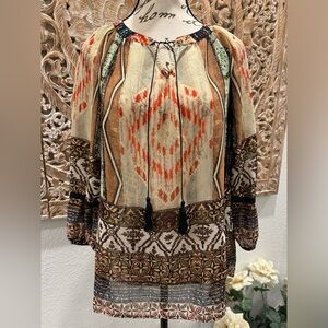 Olive Hill Lightweight Flowy Boho Shirt w/Tassel Tie Front- size S